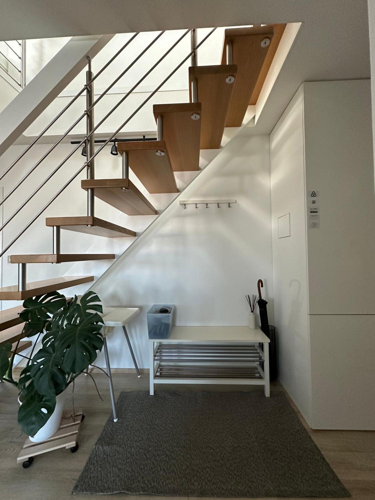 Urban Zenhouse No.2 - Breakfast Included Apartment Bratislava Ngoại thất bức ảnh